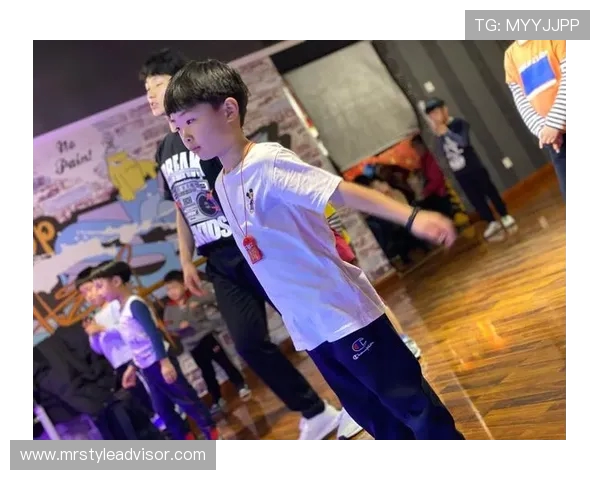 南京街舞队荣登全国街舞速度排行榜第三名引发热议