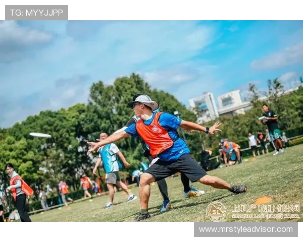 南京飞盘队在极限运动嘉年华中的个人能力展现与精彩表现分析